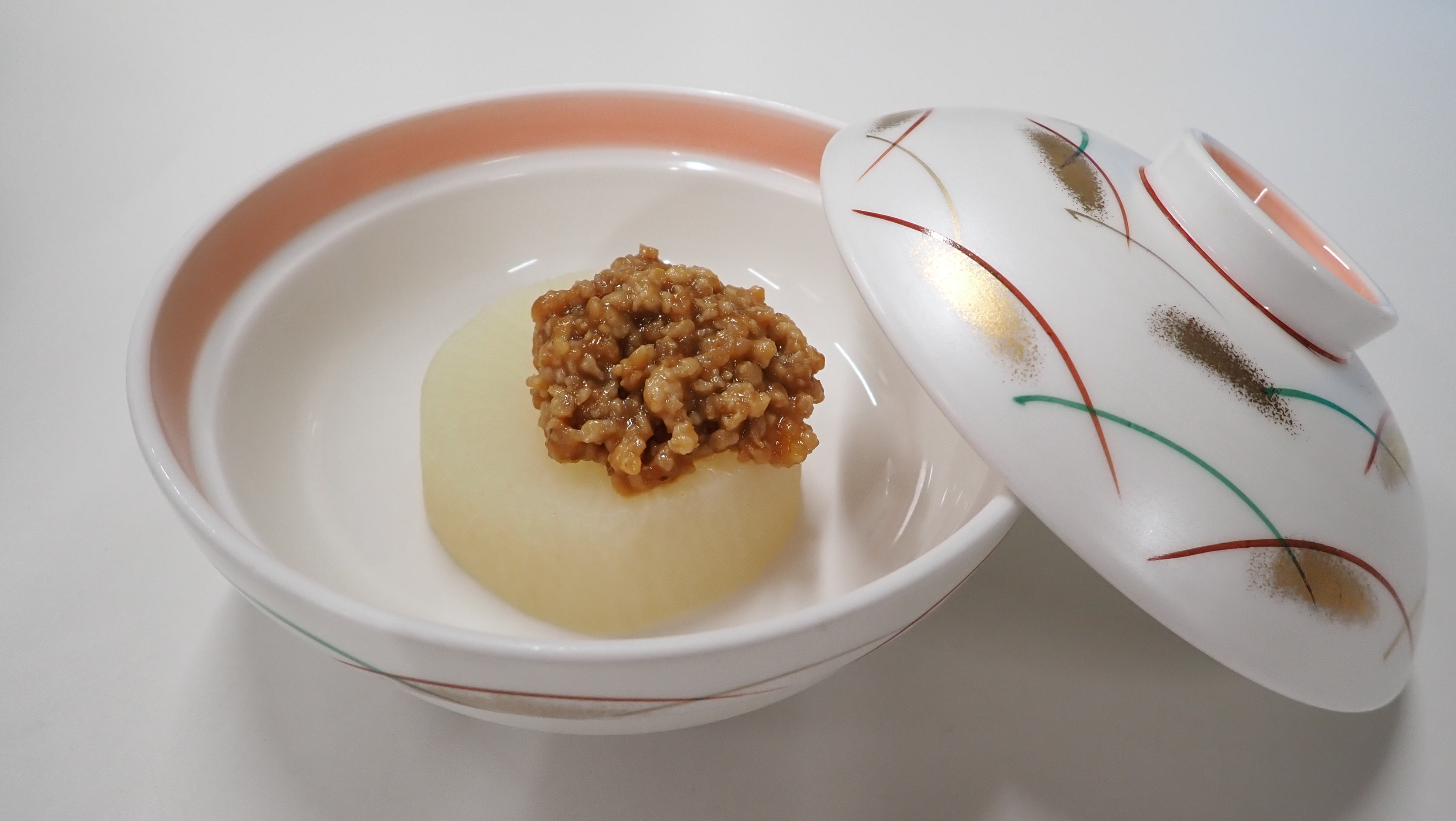 大根の肉味噌かけ